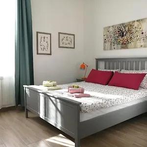 Appartamento Casa Sansevera, Lucca