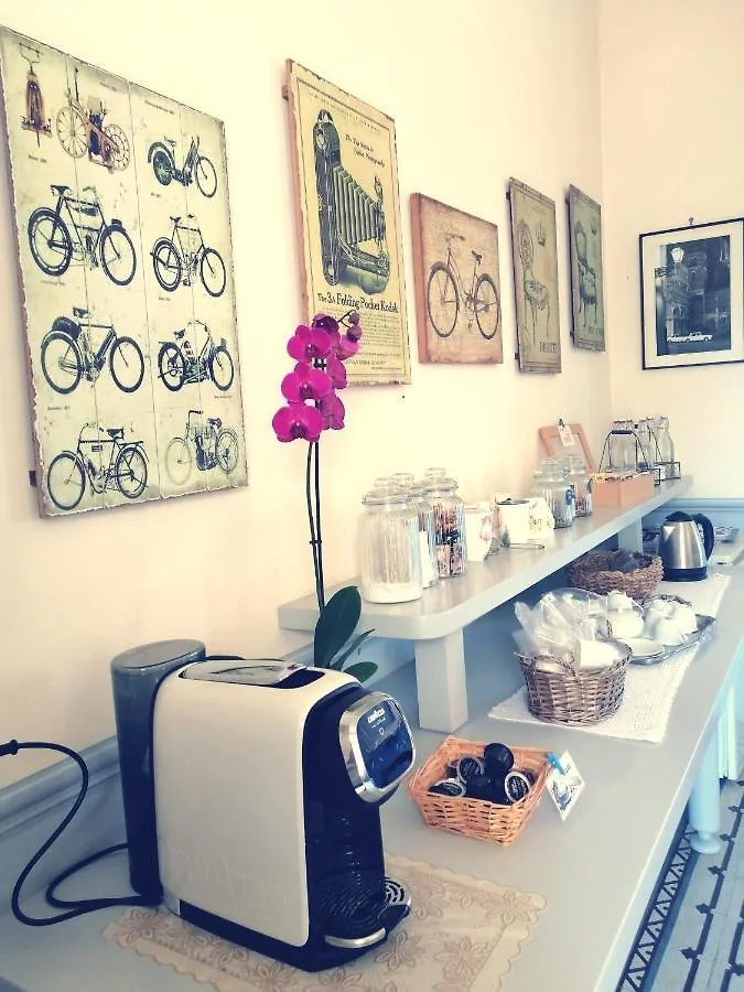 Bed And Breakfast Evelina Lucca 0*,  Italy