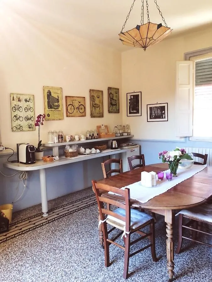 Bed & Breakfast Bed And Breakfast Evelina Lucca Italy